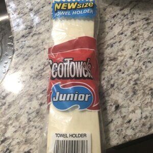 NWT Scotts Vintage Paper Towel Holder Jr